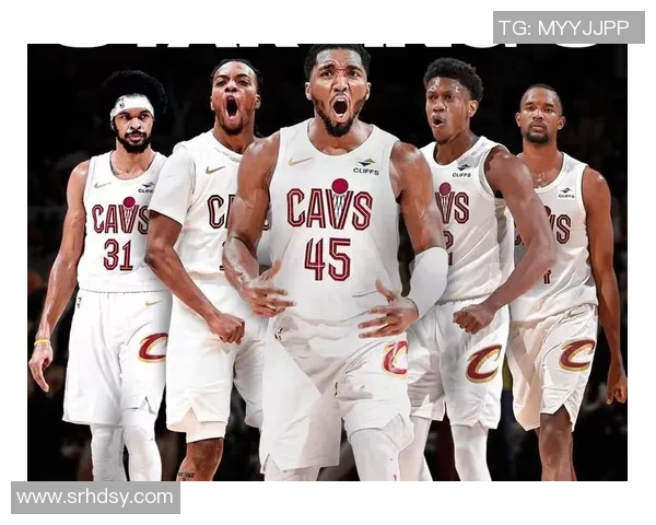 5900万双核用成蓝领!夺冠抢手变东部第八,3.9亿豪阵该崩溃了 5900万双核用成蓝领!夺冠抢手变东部第八,3.9亿豪阵该崩溃了